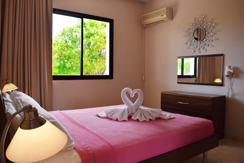 Anna Hotel Apartments Kissonerga Exterior foto