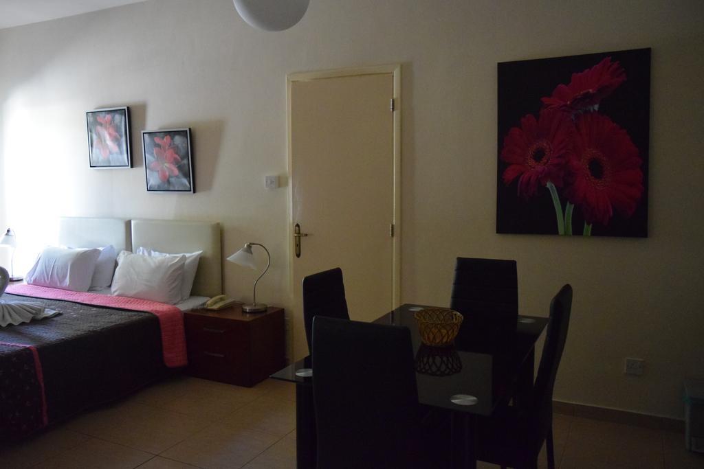 Anna Hotel Apartments Kissonerga Exterior foto