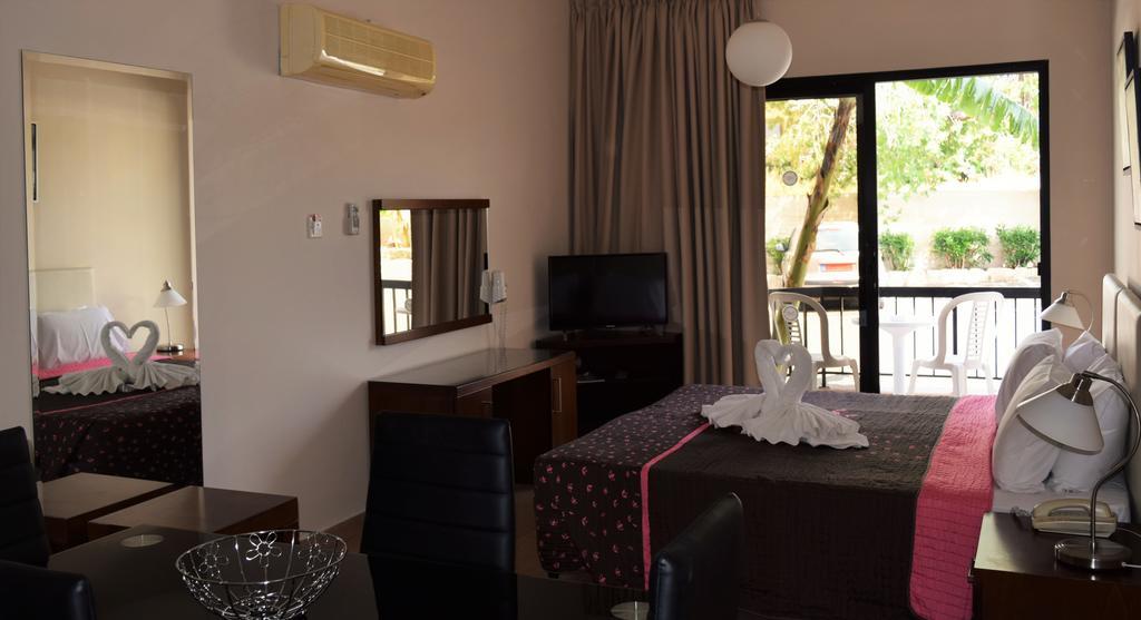 Anna Hotel Apartments Kissonerga Exterior foto