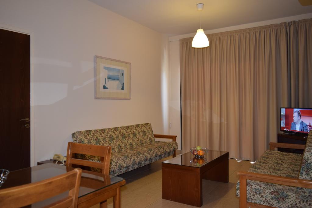 Anna Hotel Apartments Kissonerga Exterior foto